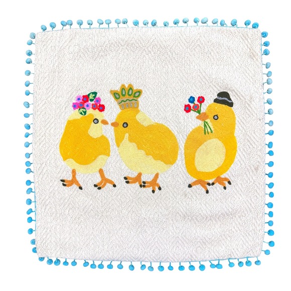 Karma Living Embroidered Square 18" x 18" Pillow Case with 3 Baby Chicks Rare - Picture 1 of 7